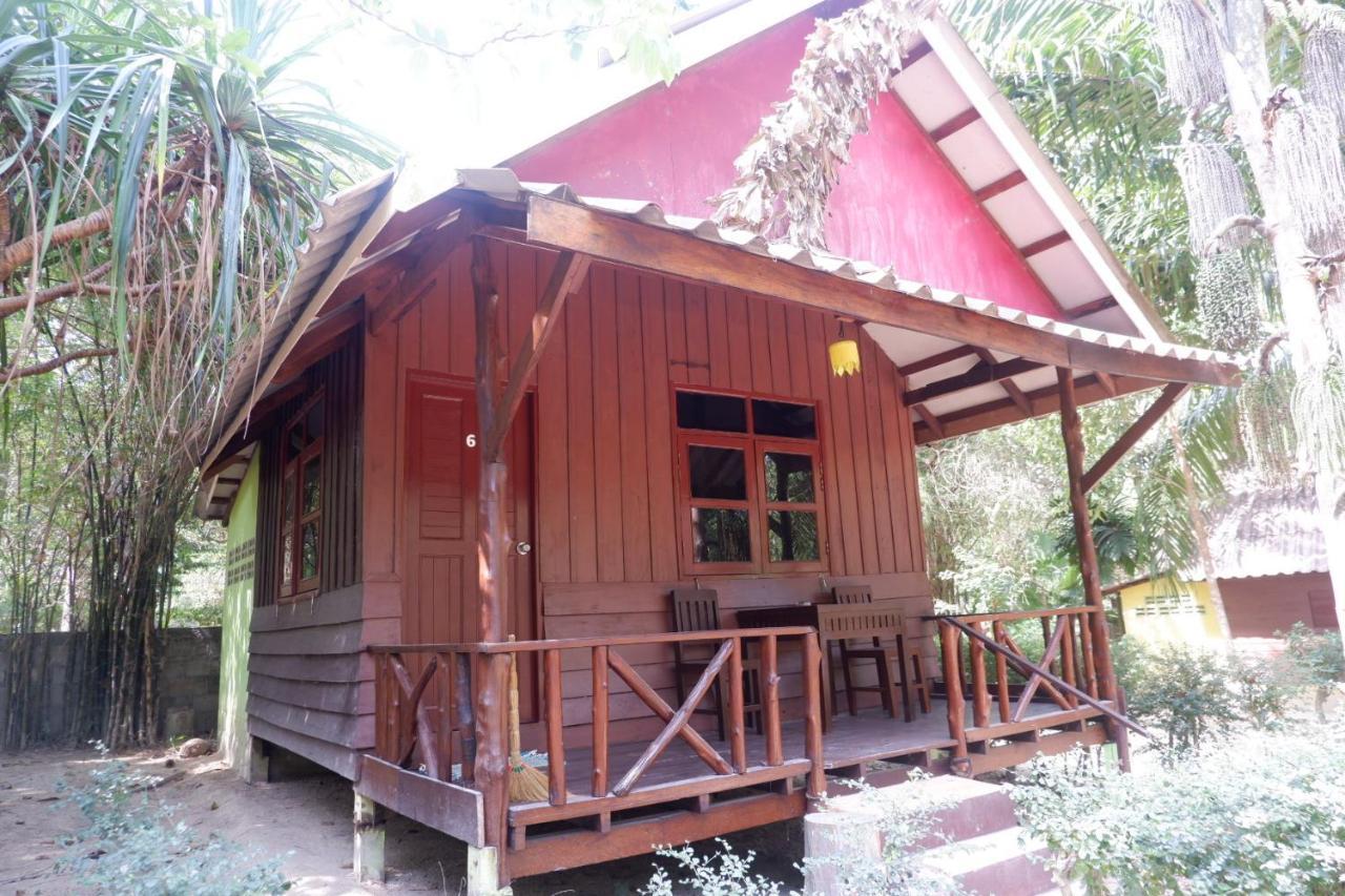 Goldkey Bungalow Hotel Ко Паям Екстериор снимка