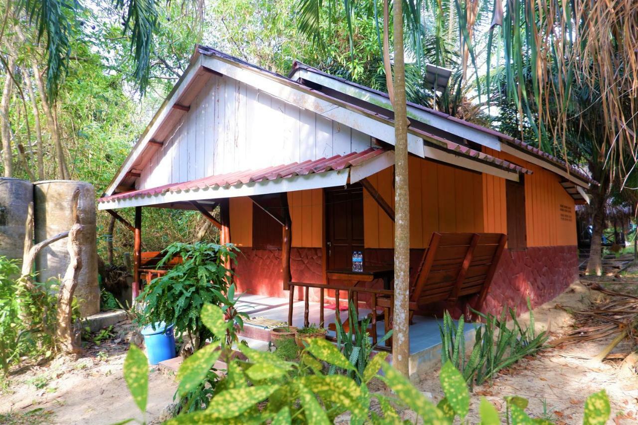 Goldkey Bungalow Hotel Ко Паям Екстериор снимка